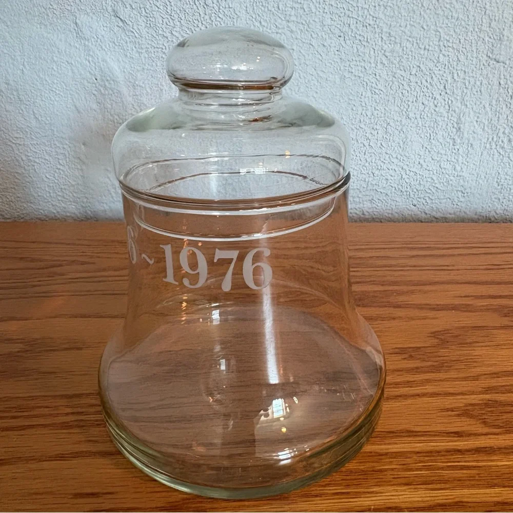 Vintage Liberty Bell 1776-1976 Bicentennial Apothecary Storage Candy/Cookie Jar